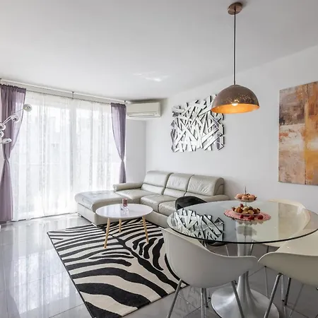 Apartman First Choice
