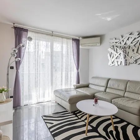 First Choice Apartman Split